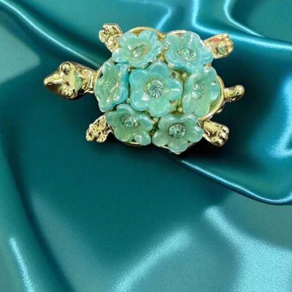 Vintage Blue Flower Gold Tone Turtle Brooch 1960s Cute Figural Pin - Picture 4 of 15